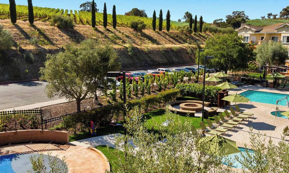 Napa Condo | 1 Bedroom Condo, Sleeps 4, Vino Bello Resort, Napa!