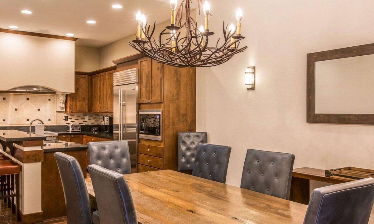 The Village Hotel | Bluegreen Vacations Big Bear Village, an Ascend Collection Resort