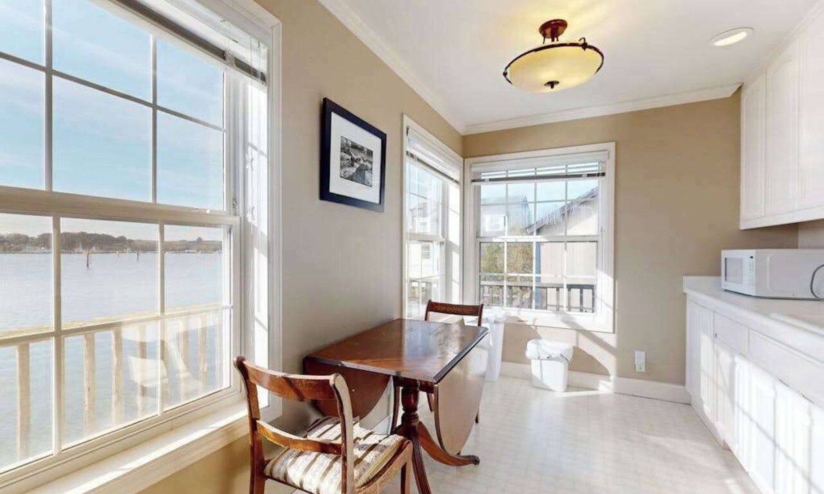 Old Town Apartment | Bodega Bay waterfront studio cottage on stilts — 1 bed, gas fireplace