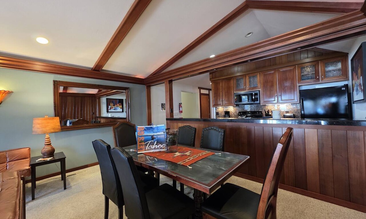 Brockway Condo | Brockway Beachside Bungalo 3 Bedroom Home by RedAwning