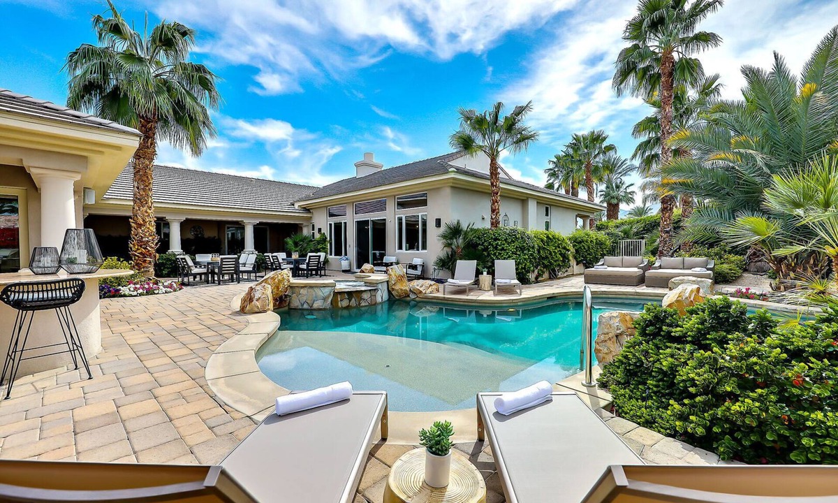 La Quinta House | Casa Del Sol - Private Courtyard w/Pool & Incredible views of PGA West. #241306 6br