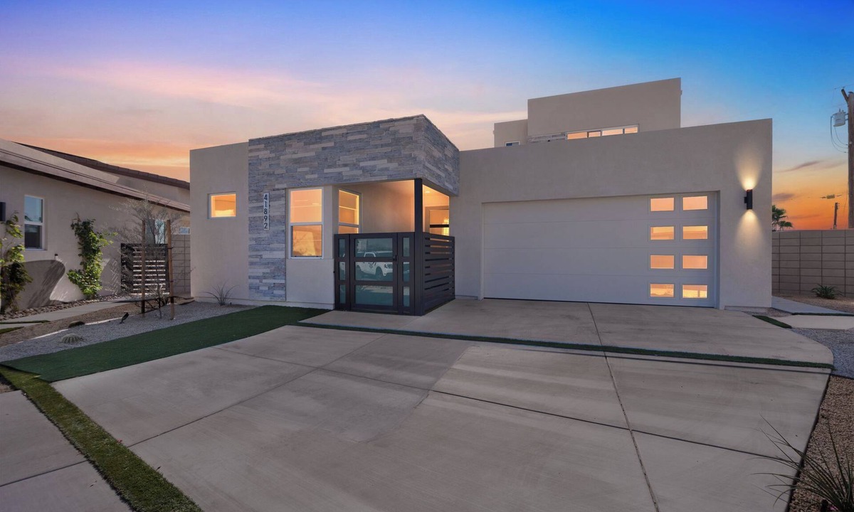Bermuda Dunes House | Casa Volare- Pool+Spa, Gated 4BR 3BA 2,400sqft Brand New Desert Retreat