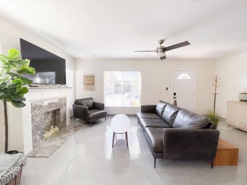Hillcrest House | Central Charm in Hillcrest near Scripps Mercy