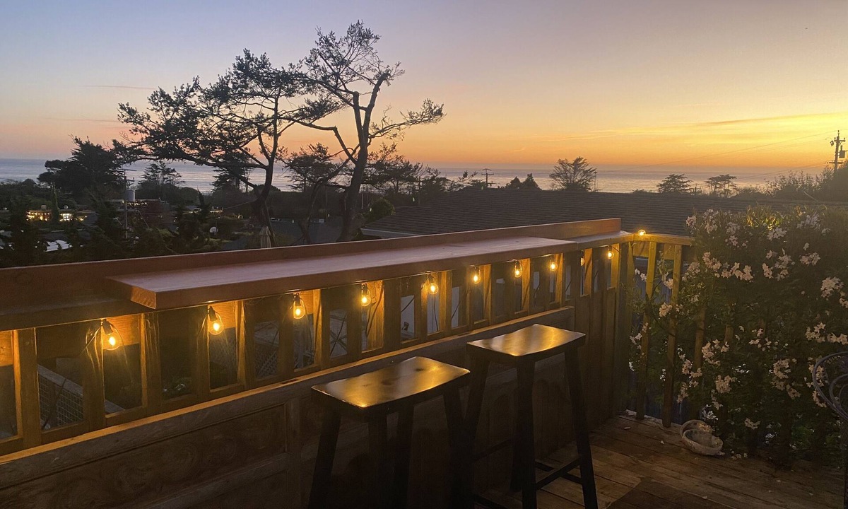 Stinson Beach Cottage | Charming 1-bedroom cottage in Stinson Beach - walk everywhere!