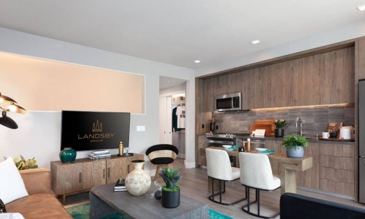 The Crossings Condo | Charming 1BR Condo at Landsby with Hot Tub