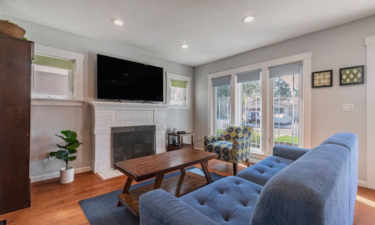 Downtown San Jose House | Charming Craftsman in Downtown SJ