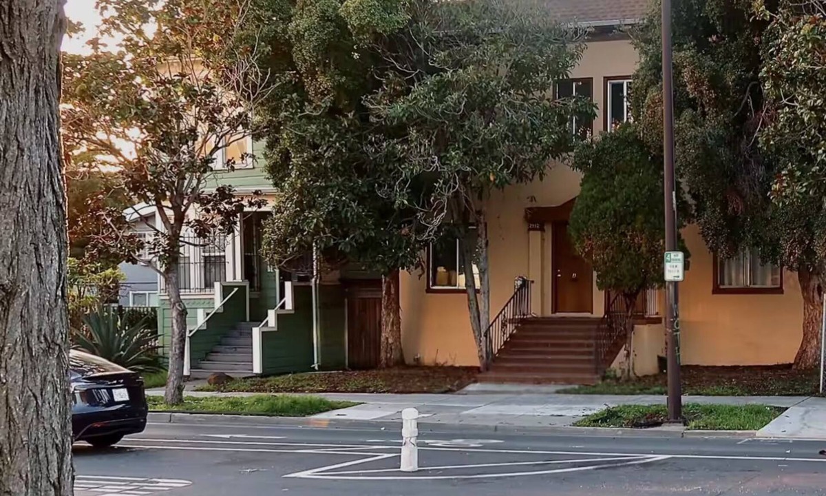 South Berkeley Apartment | Comfortable 2BR Apt near BART & UC Berkeley