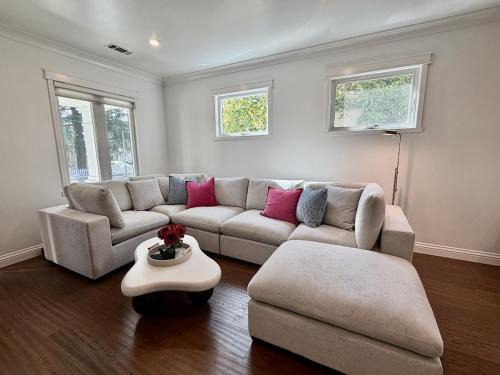 San Jose Villa | Designer Garden Retreat