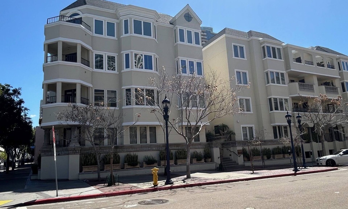 Marina District Apartment | Downtown Oasis Furnished apartment next to Sea Port Village