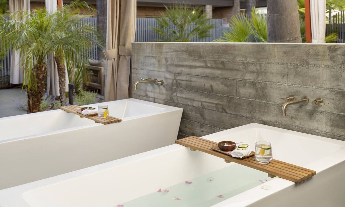 Calistoga Hotel | Dr. Wilkinson's Backyard Resort and Mineral Springs, a Member of Design Hotels