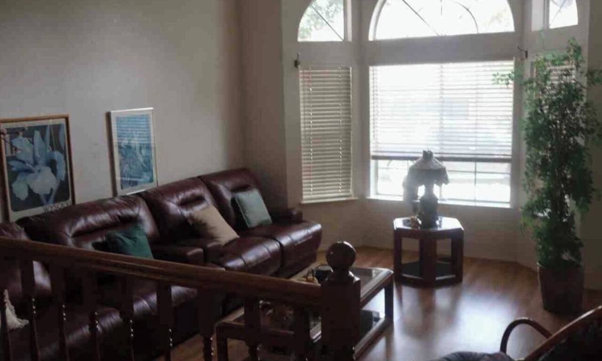 Antelope House | Exquisite Antelope-Indian themed residence is situated in Sacramento, Ca.