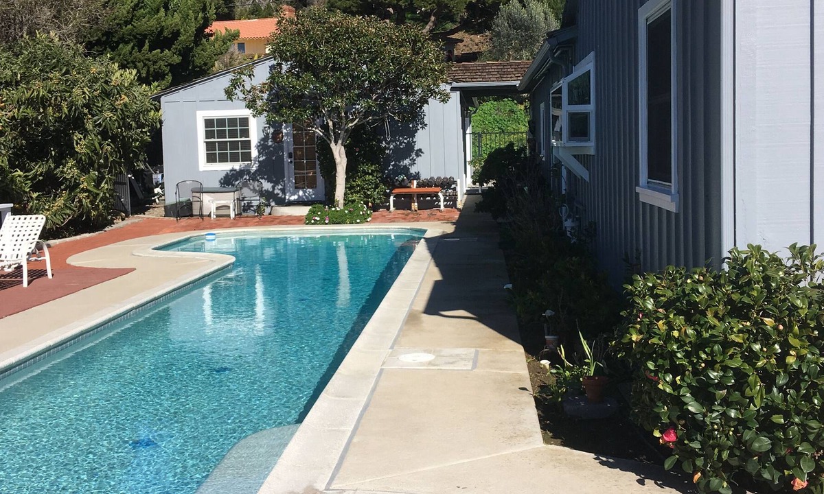 La Jolla Shores House | Fox Den North: Detached Bedroom and Bath