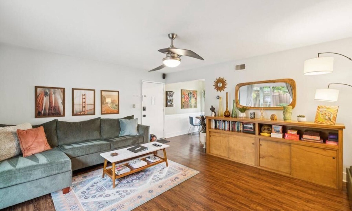 Willow Glen House | Gardens, Fire Pit, Fenced Yard