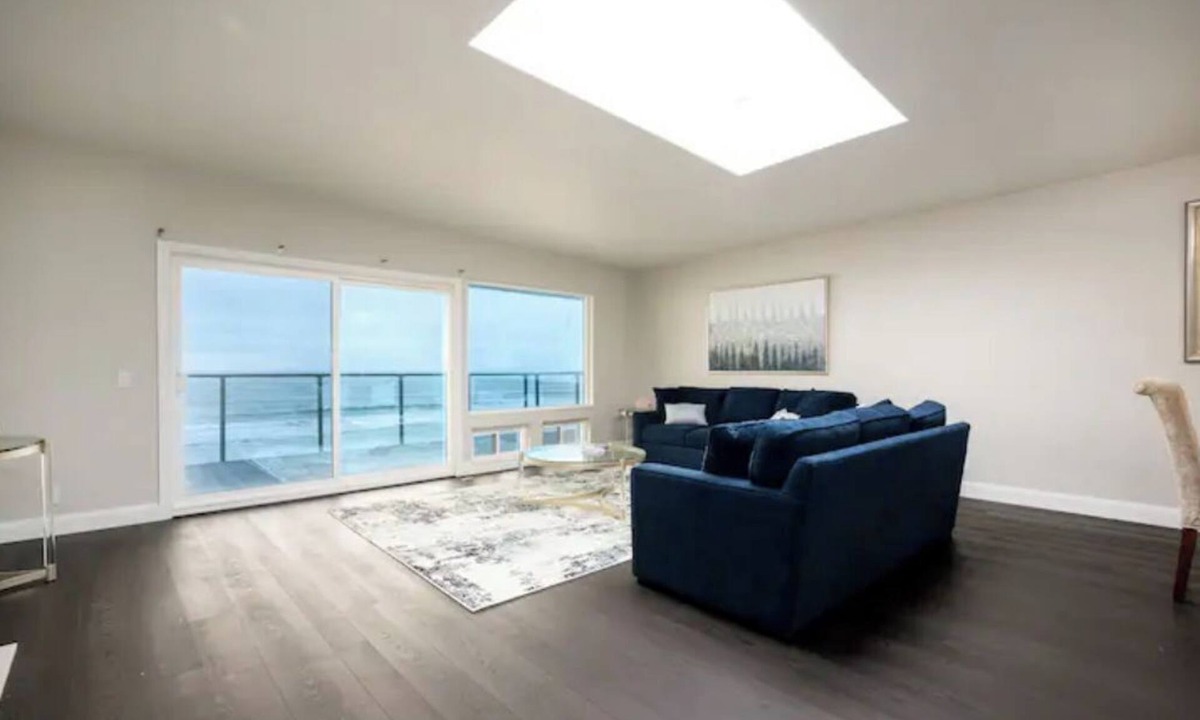 Imperial Beach Condo | Gorgeous Beachfront Condo