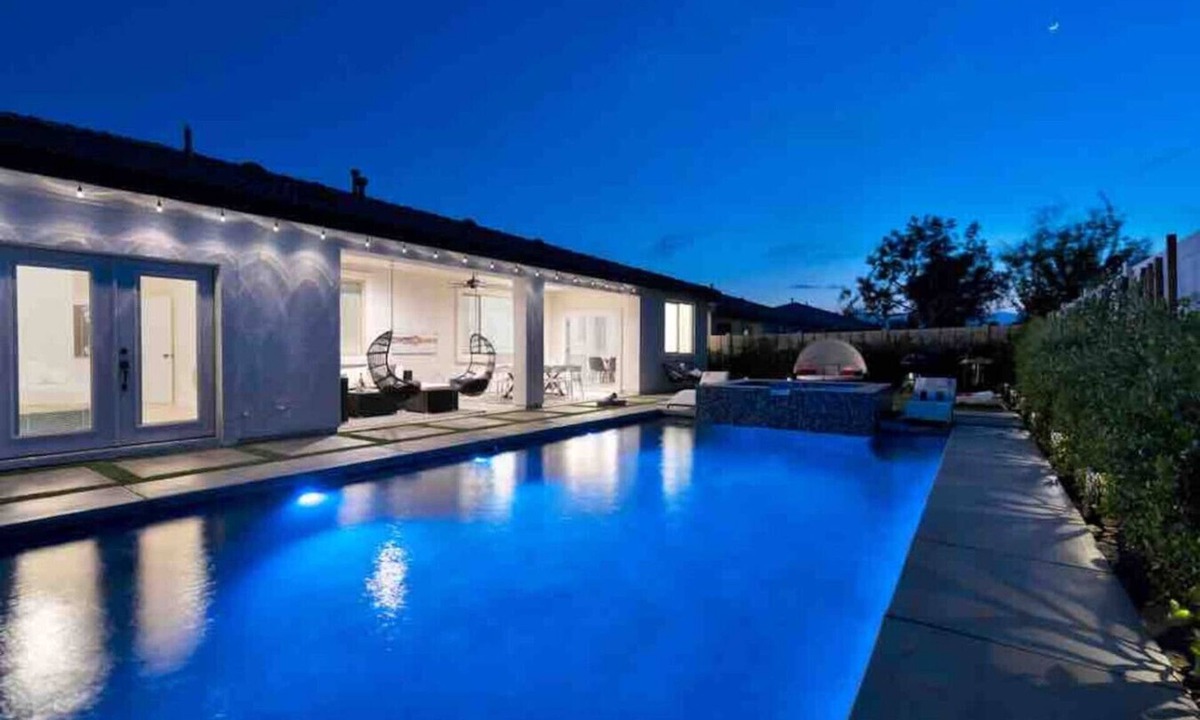 Indio House | Great location,Best value, beautiful home+games