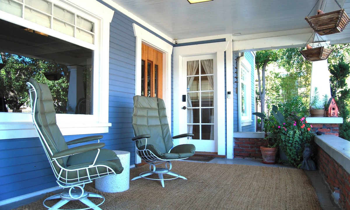 Eagle Rock House | Historic Eagle Rock Gem - 5-Bedroom House in Sunny Los Angeles