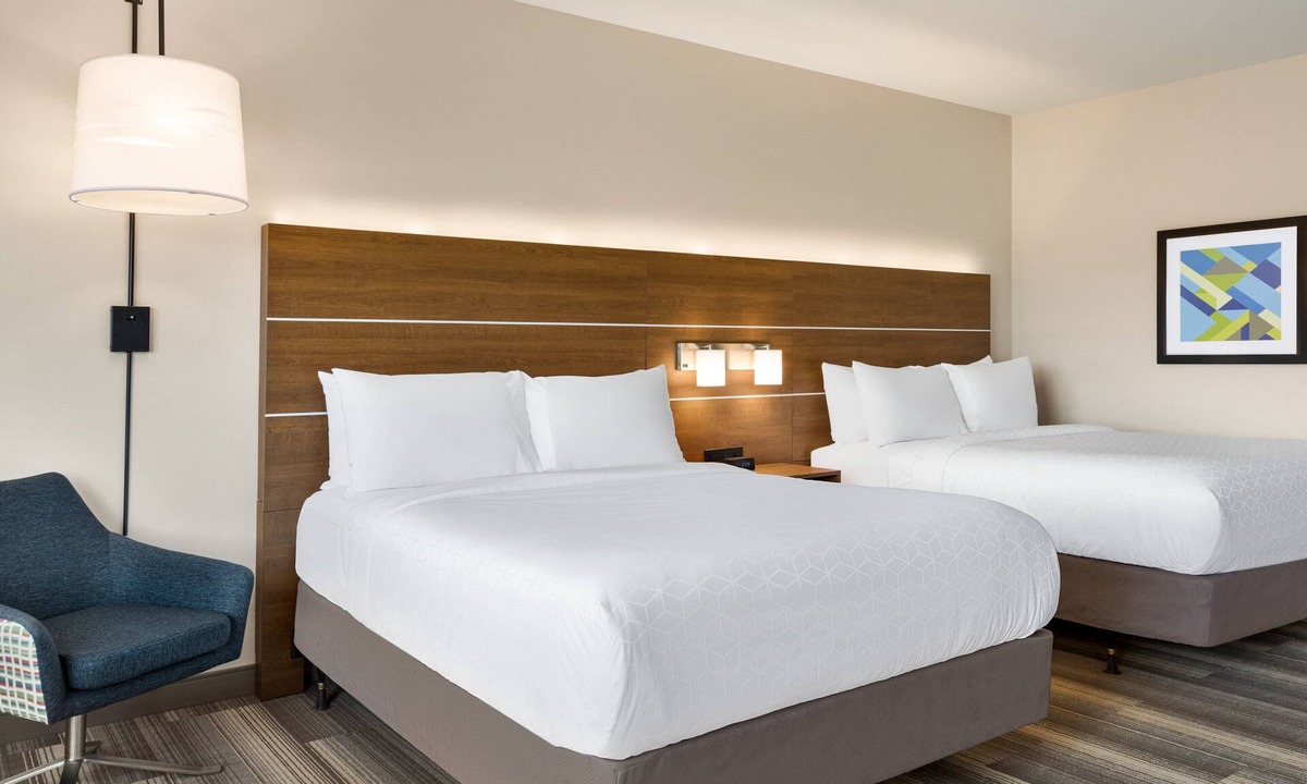 Ukiah Hotel | Holiday Inn Express and Suites Ukiah by IHG