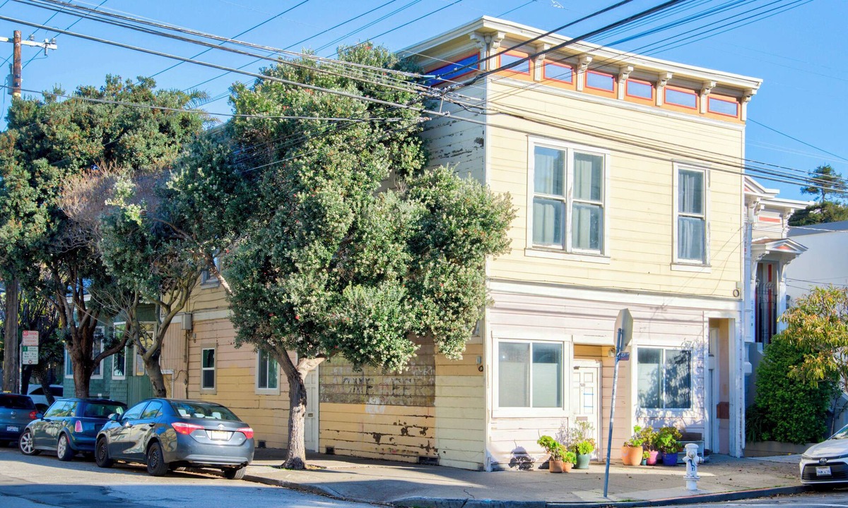 Mission District Apartment | Large 4BR Mission Apartment - Walk to Tartine!