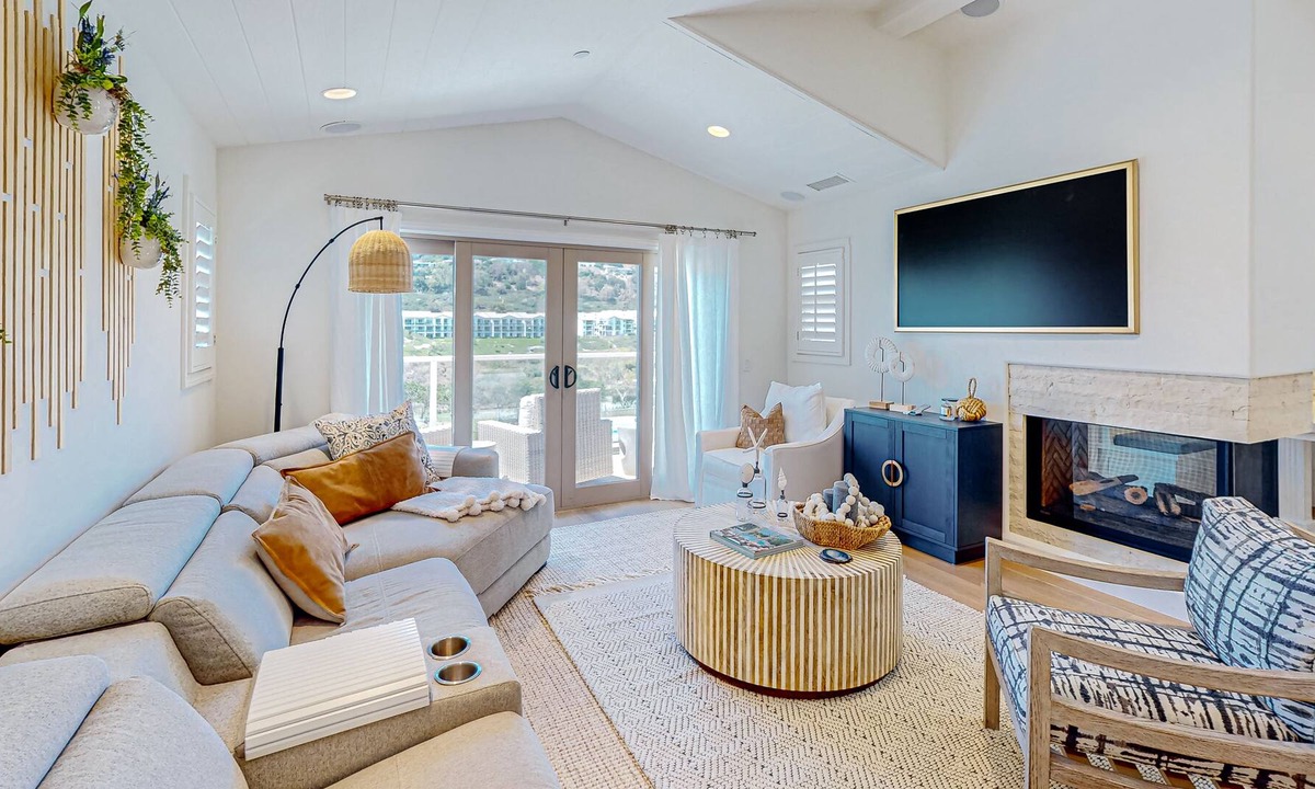 Monarch Beach House | Luxe home on golf course near beach access with hot tub, ocean views, fireplace