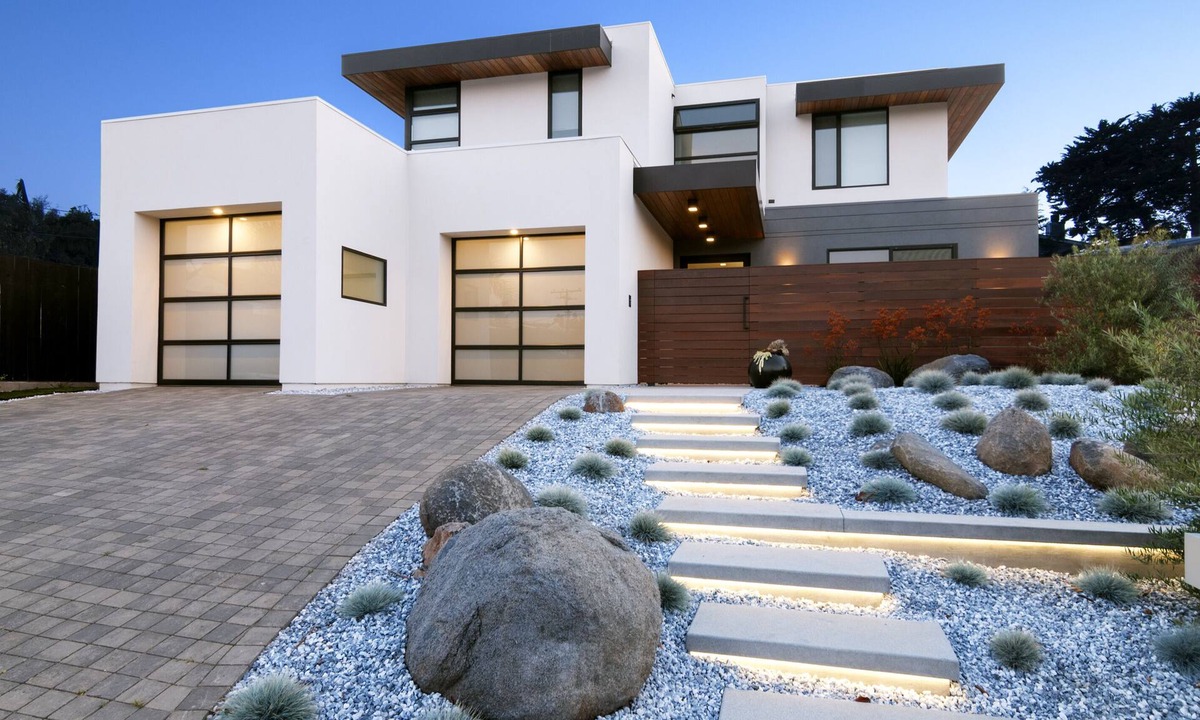 Olde Solana Beach House | Luxury Beach Living Meets Modern Rooms In Solana Beach 1 Blk From The Beach