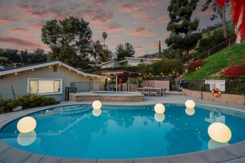 Whittier House | Luxury Overlooking