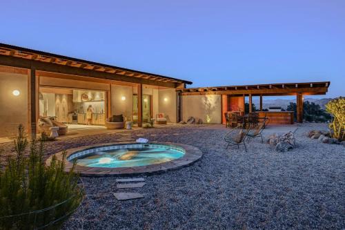 Morongo Valley House | Masseria Solara - Desert Design Retreat with Pool, Hot tub & Views