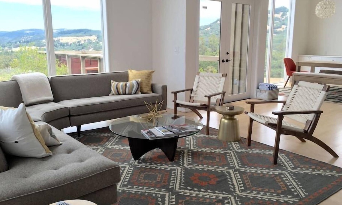 Santa Rosa House | Modern Panoramic Hillside Escape