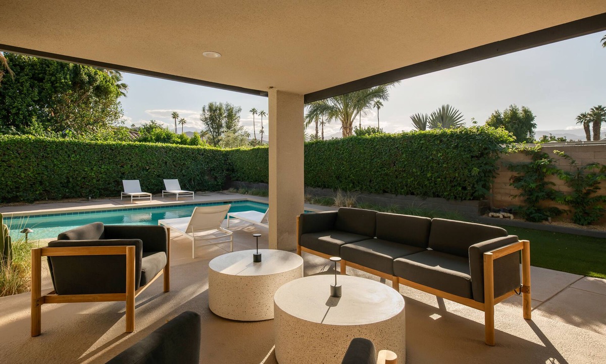 Indian Wells House | Modern Private Compound in Exclusive Indian Wells Location