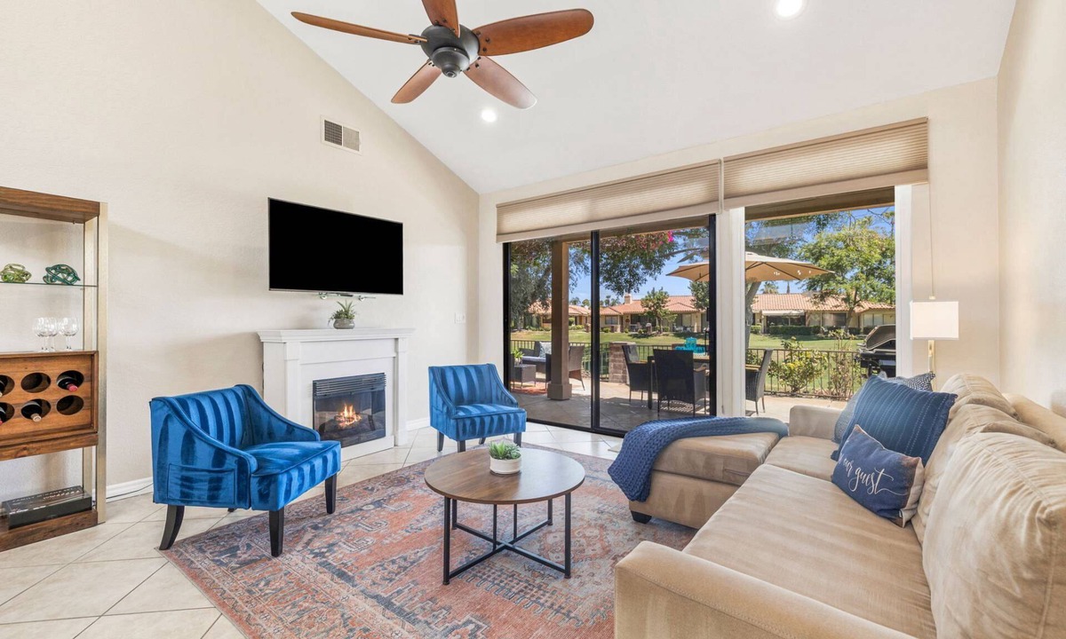 Palm Desert Condo | Monterey Country Club Condo with Golf Course and Mountain Views, Pools, Spa and Private Patios