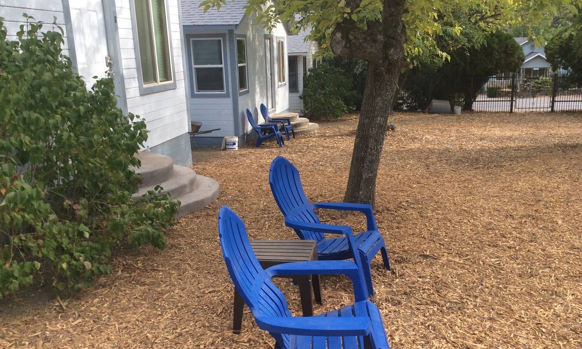 Clearlake Park Cabin | New all-inclusive resort by Clearlake with Tesla L2 Charging Station