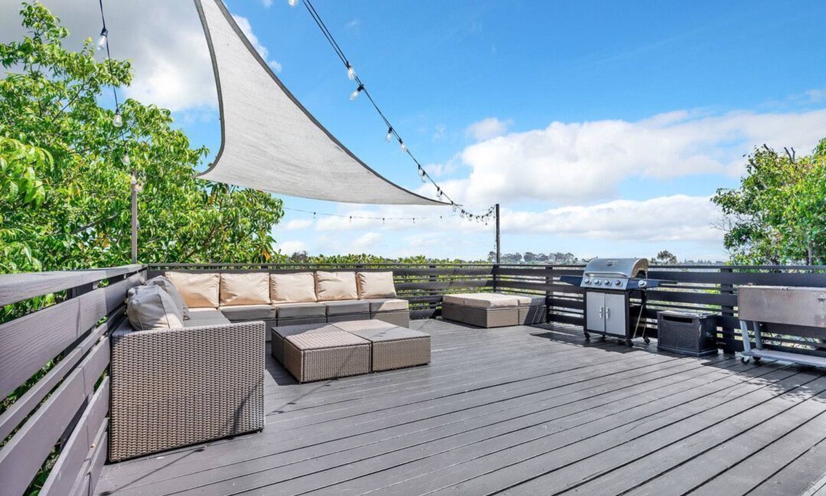 Fairmount Park House | *NEW San Diego Home-Private Hot Tub & Views+Pet