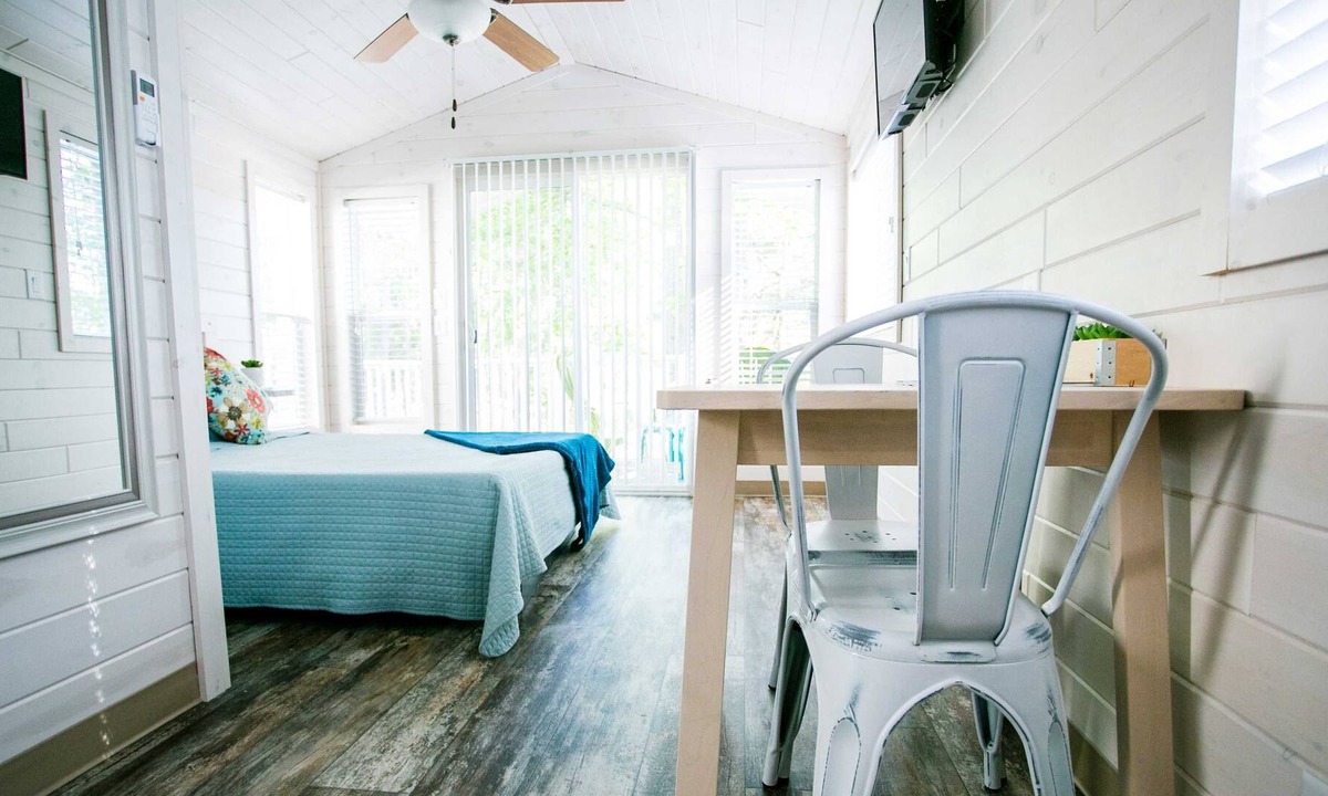 Steele Creek House | New Waterfront Cabin On The Large Sundeck 1 Bedroom Cabin by Redawning