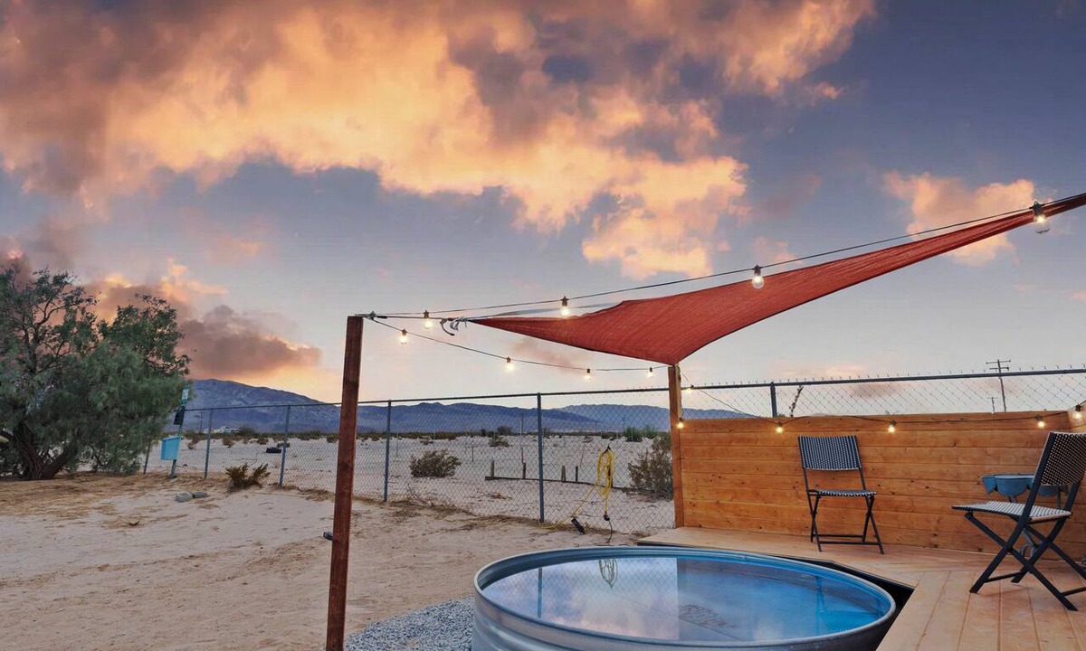 Wonder Valley Cabin | Old Dale Ranch Near Joshua Tree National Park - Cowboy Pool + 5 Private Acres
