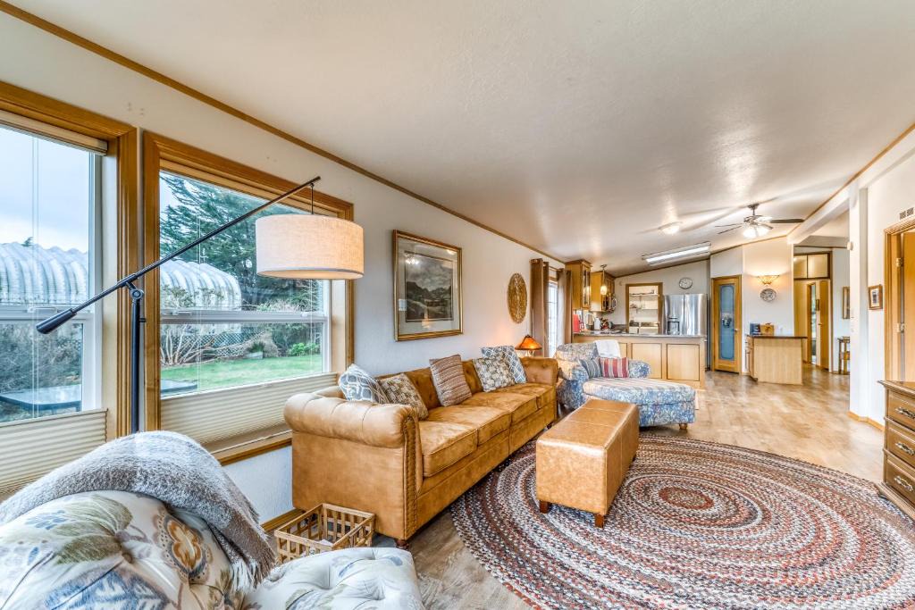 Loleta House | Pacific View Escape