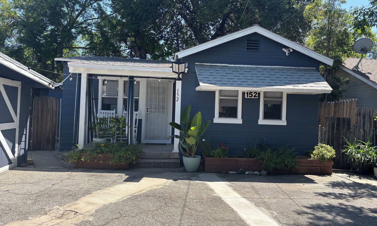 Mid Central House | Pasadena Cottage-Perfect location Major international sporting event, Rose Bowl & Playhouse District