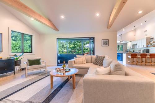 Hacienda House | Point of View