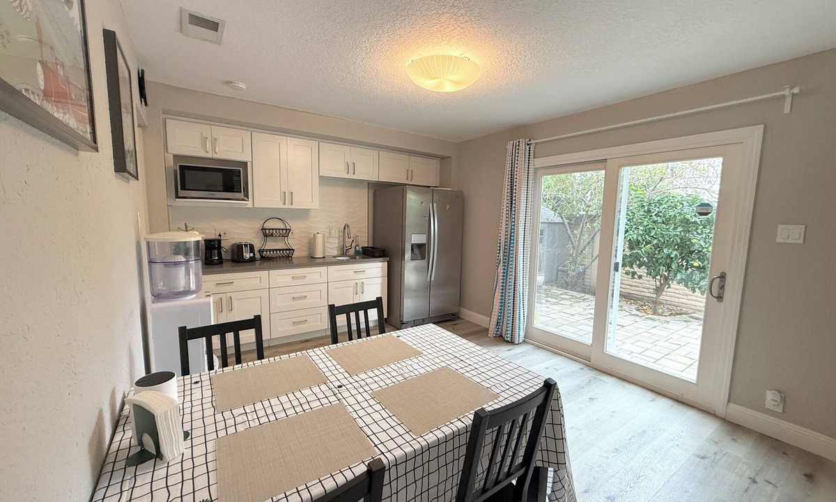 East Palo Alto Apartment | Private 2BR Suite Near Stanford & Meta Parking Quiet & Safe
