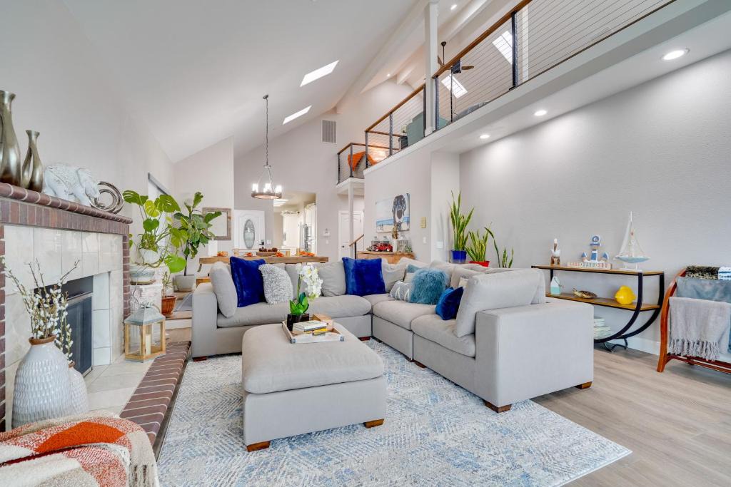 Discovery Bay House | Private Dock: Discovery Bay Vacation Rental!