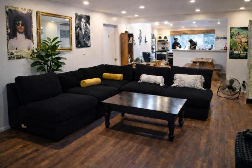 Pico - Robertson Hostel | Robertson Homes of Love