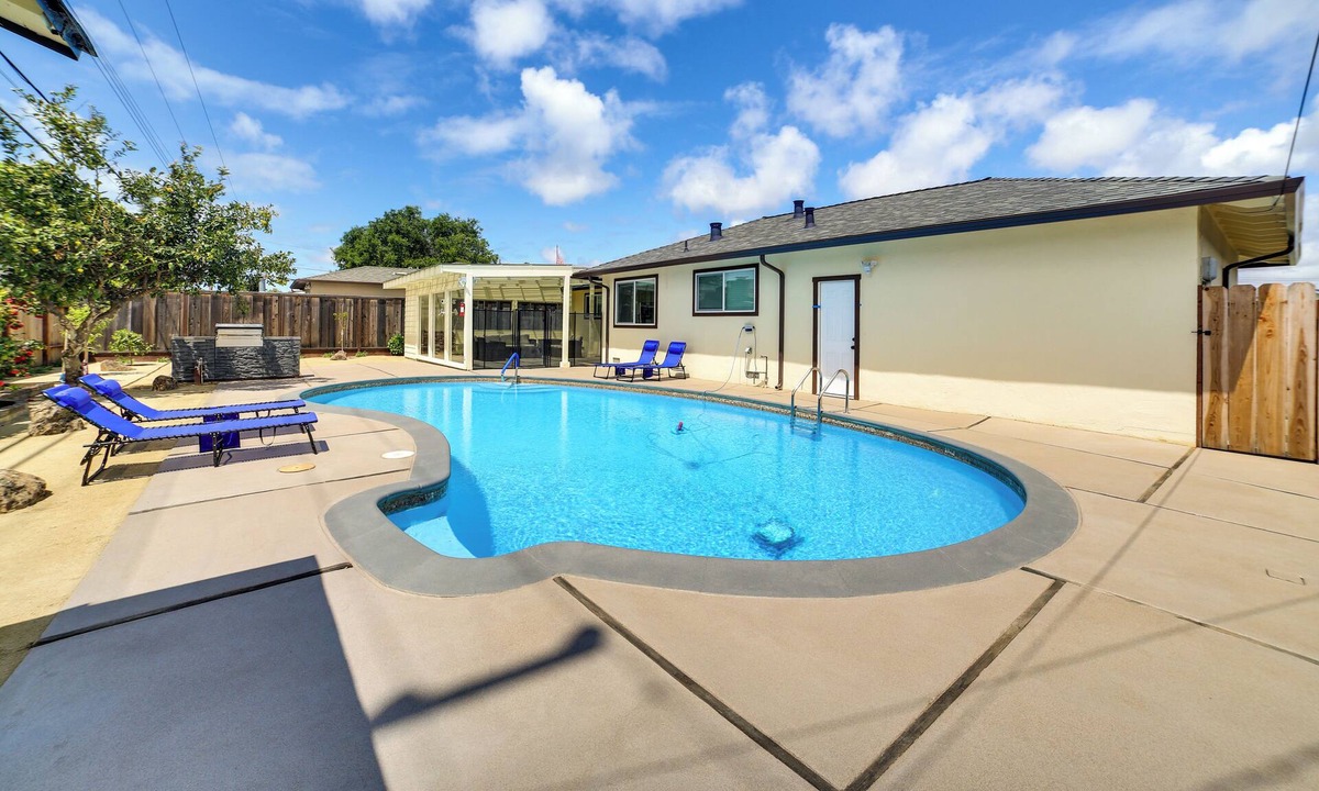 Salinas Cottage | Salinas Home w/Pool - Near Weathertech Raceway!