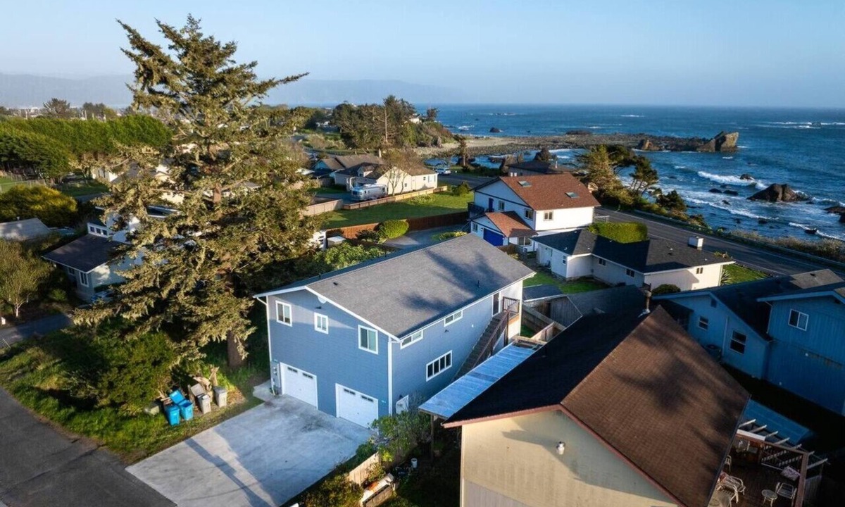 Crescent City North House | Sea View at Lipowitz