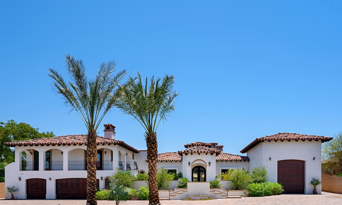 Bermuda Dunes House | Secluded 7BR-9BA Gated Estate! Salt Water River Pool! Golf, LGJacuzzi,Pool-house
