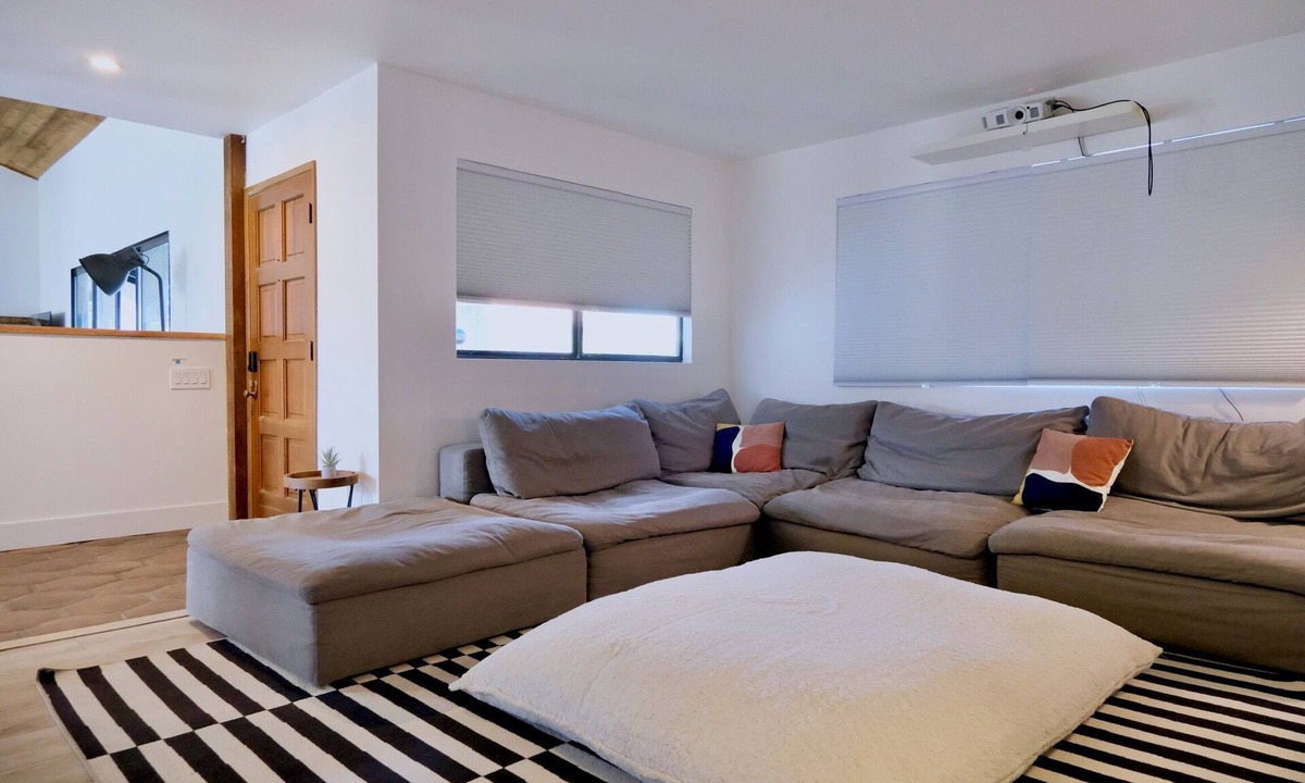 Ramona Villa | Serene Spanish Villa w/Casita & Pool in Ramona