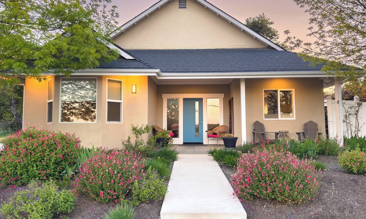Paso Robles House | Single-Level + Private Yard | Wine Country Escape | Charm on Chestnut