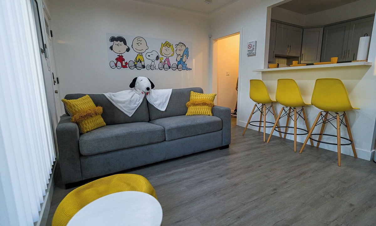 North Long Beach House | Snoopy & Friends Retreat Pet Friendly Near Long Beach Attractions