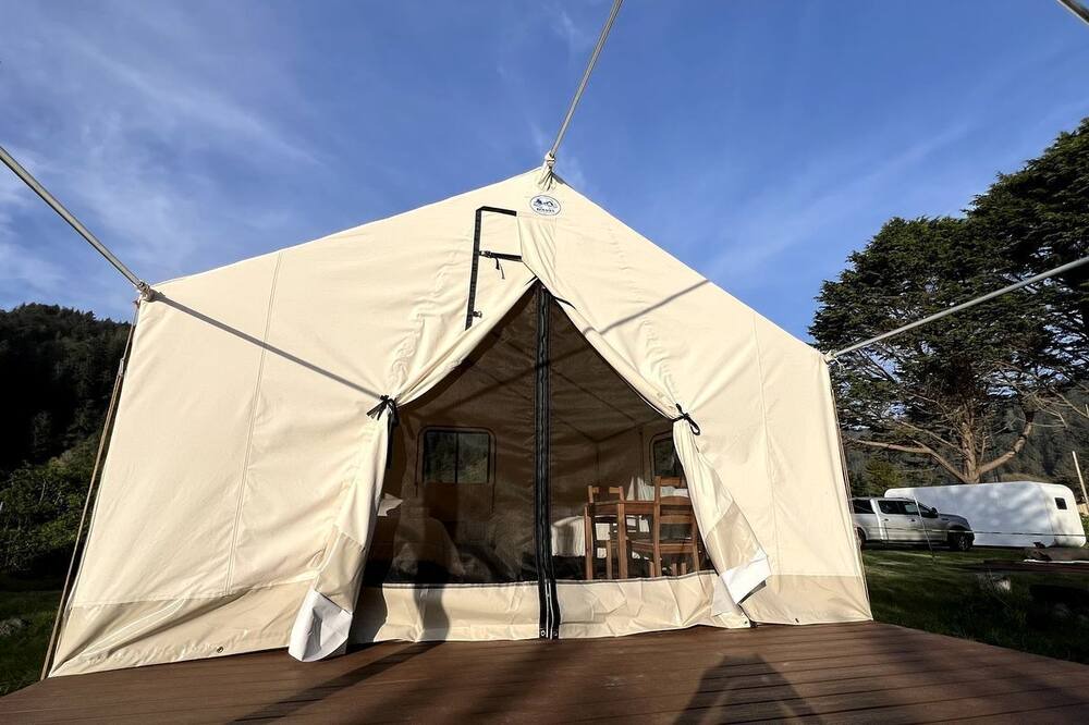 Klamath RV Rental | Spacious Safari Tent, Perfect for a Northern California Glamping Getaway near Fern Canyon