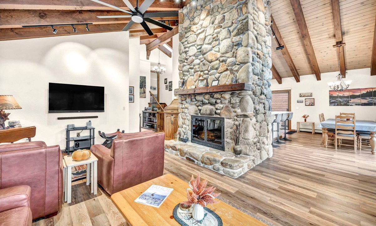 Elk Point House | Steps to Private Beach: Zephyr Cove Home w/Deck!