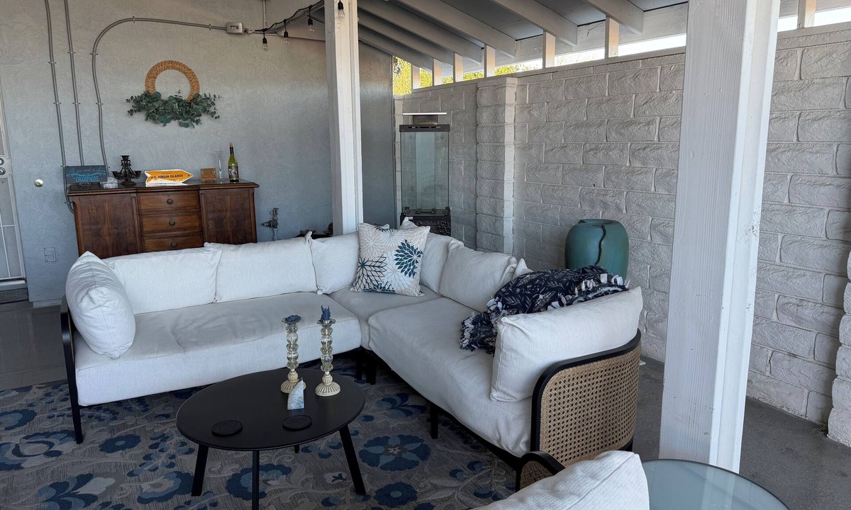 Ivey Ranch - Rancho Del Oro House | Stylish Quiet 2-bedroom house in lovely Oceanside 55+ senior community