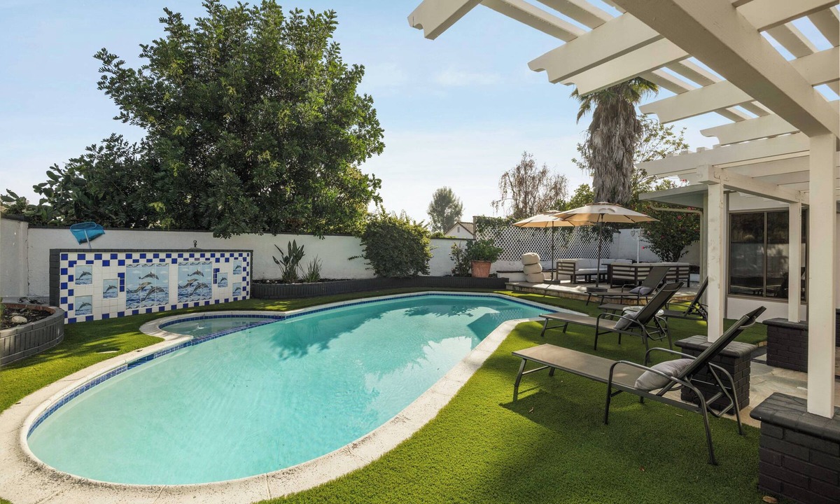 Mission Viejo House | The Lysanda Villa