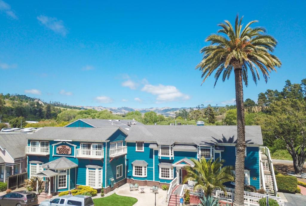 Cambria Hotel | The Rigdon House